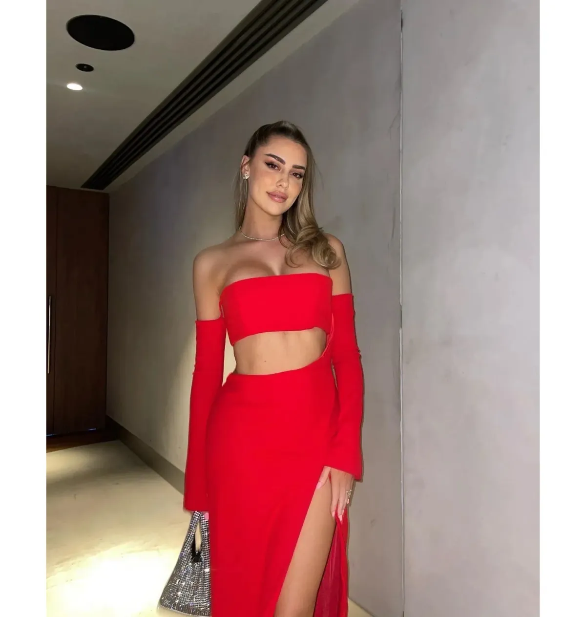 Effie Kats Hall Of Fame Gown Red Size AU 8 - Image 3