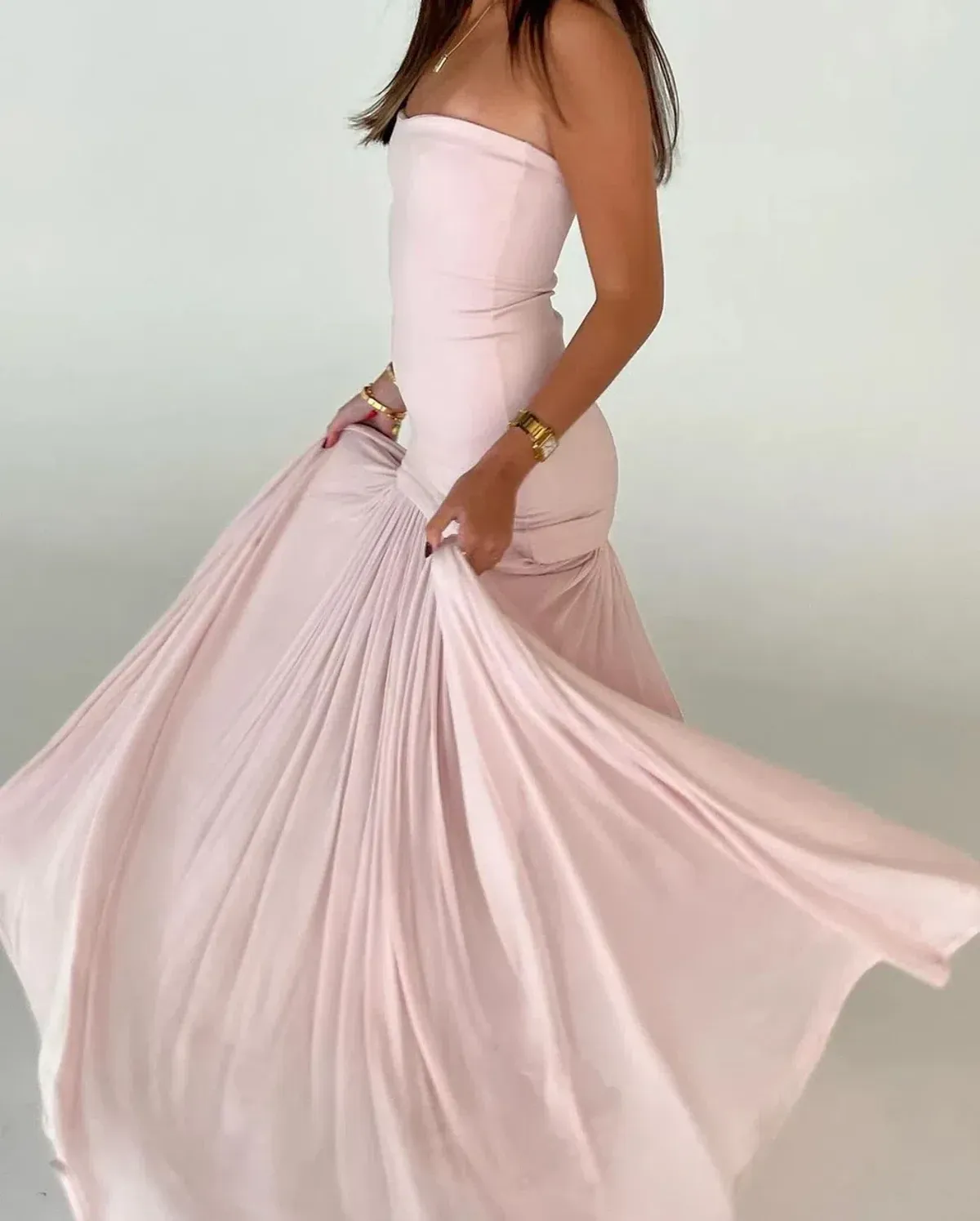  Helsa Naomi Gown Pink Size 10 - Image 3