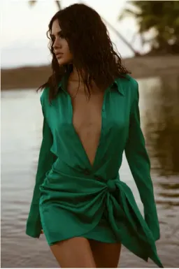 Rat & Boa Alanis Dress Green Mini Size AU 6 / XS for rent on The Volte - image 2