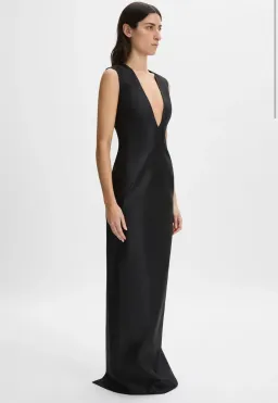 Beare Park  Eleanor Gown Size 12  for rent on The Volte - image 2