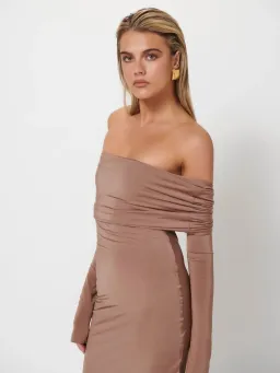 Effie Kats Gwen Gown In Coffee Size S/Au 8 for rent on The Volte - image 3