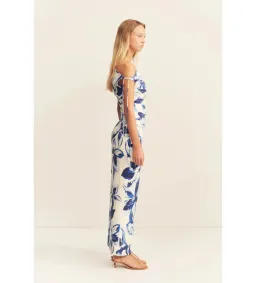 Shona Joy Stevie Gathered Maxi Dress in Bluebell Wallpaper  Size 12 for rent on The Volte - image 2