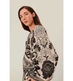Farm Rio Flower Leopards Long Sleeve Blouse in Off-White Size L/Au 16  for rent on The Volte - image 3