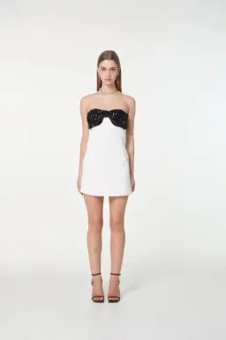 Par Violet Romantica Dress White Size 6 for rent on The Volte - image 3