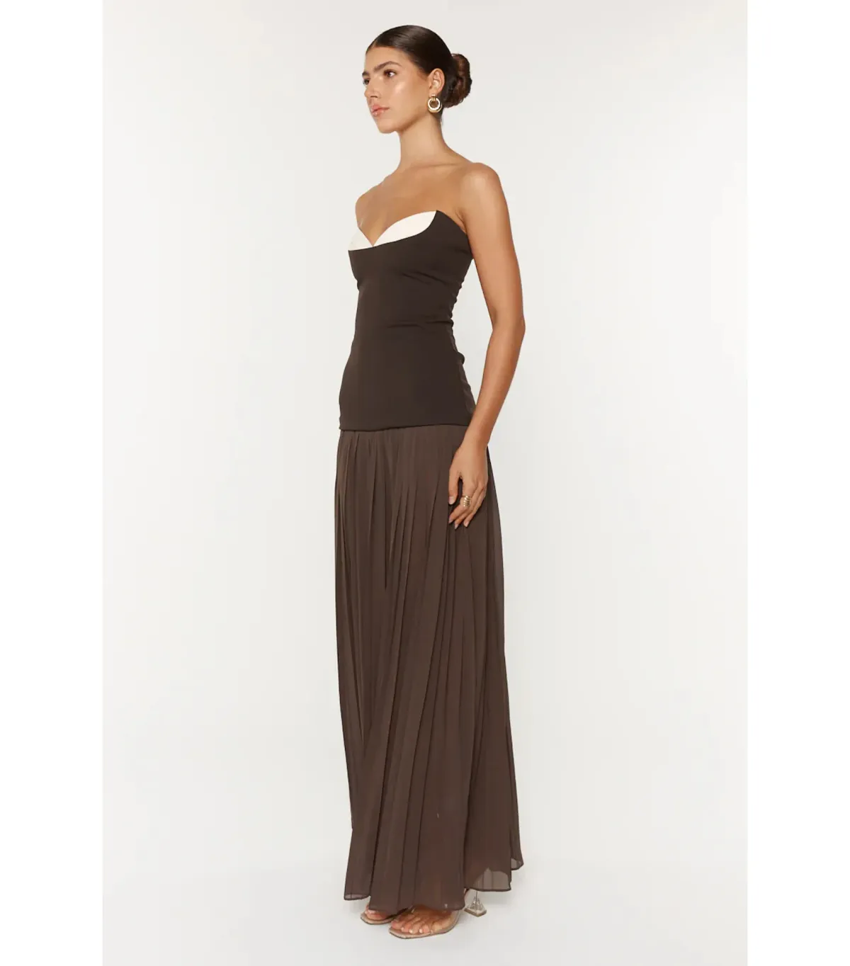She is OLLÁ Nicolette Maxi Dress Espresso Size M/AU10 - Image 2