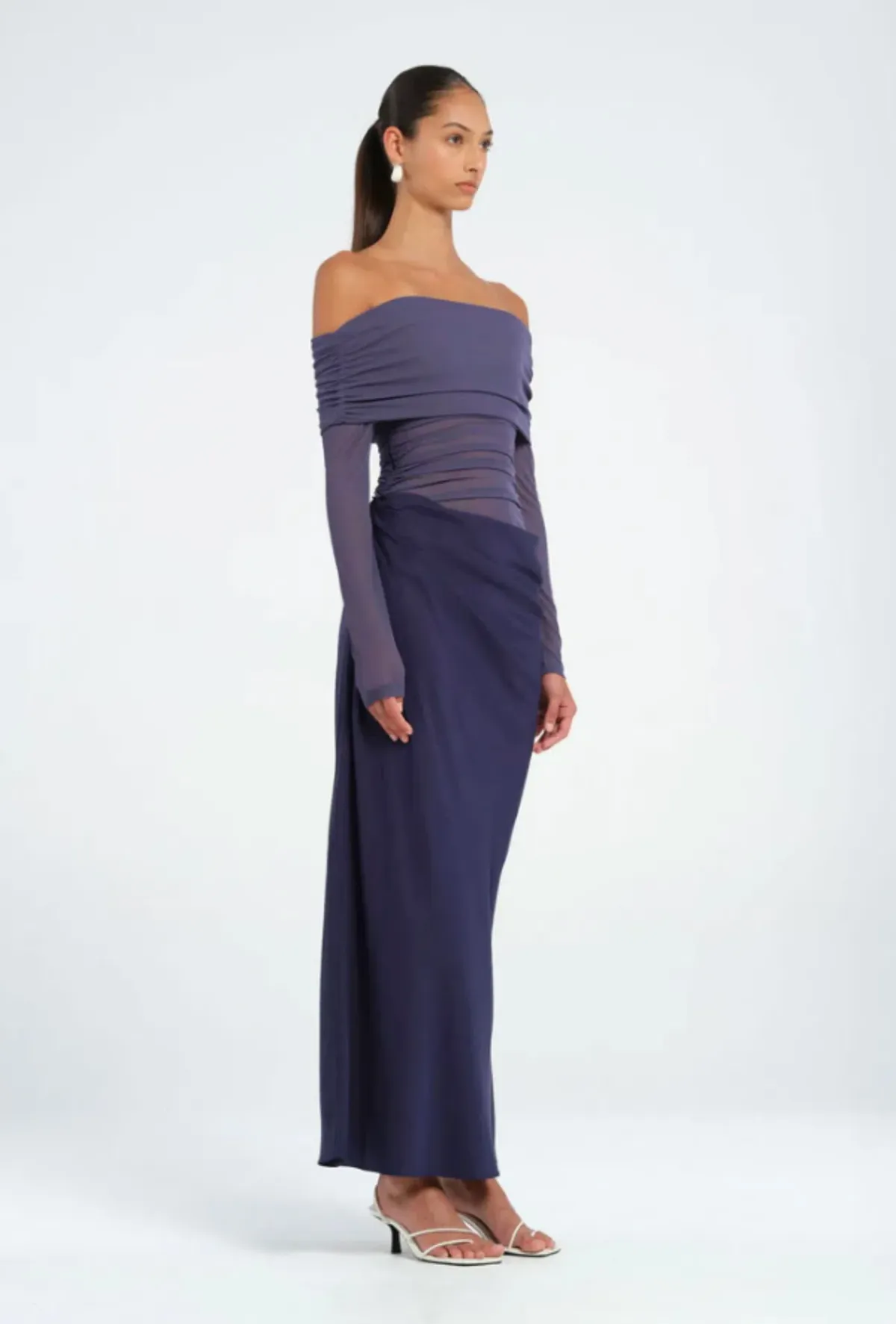Benni Yasmin Off Shoulder Dress in Navy Size 6 - Image 3