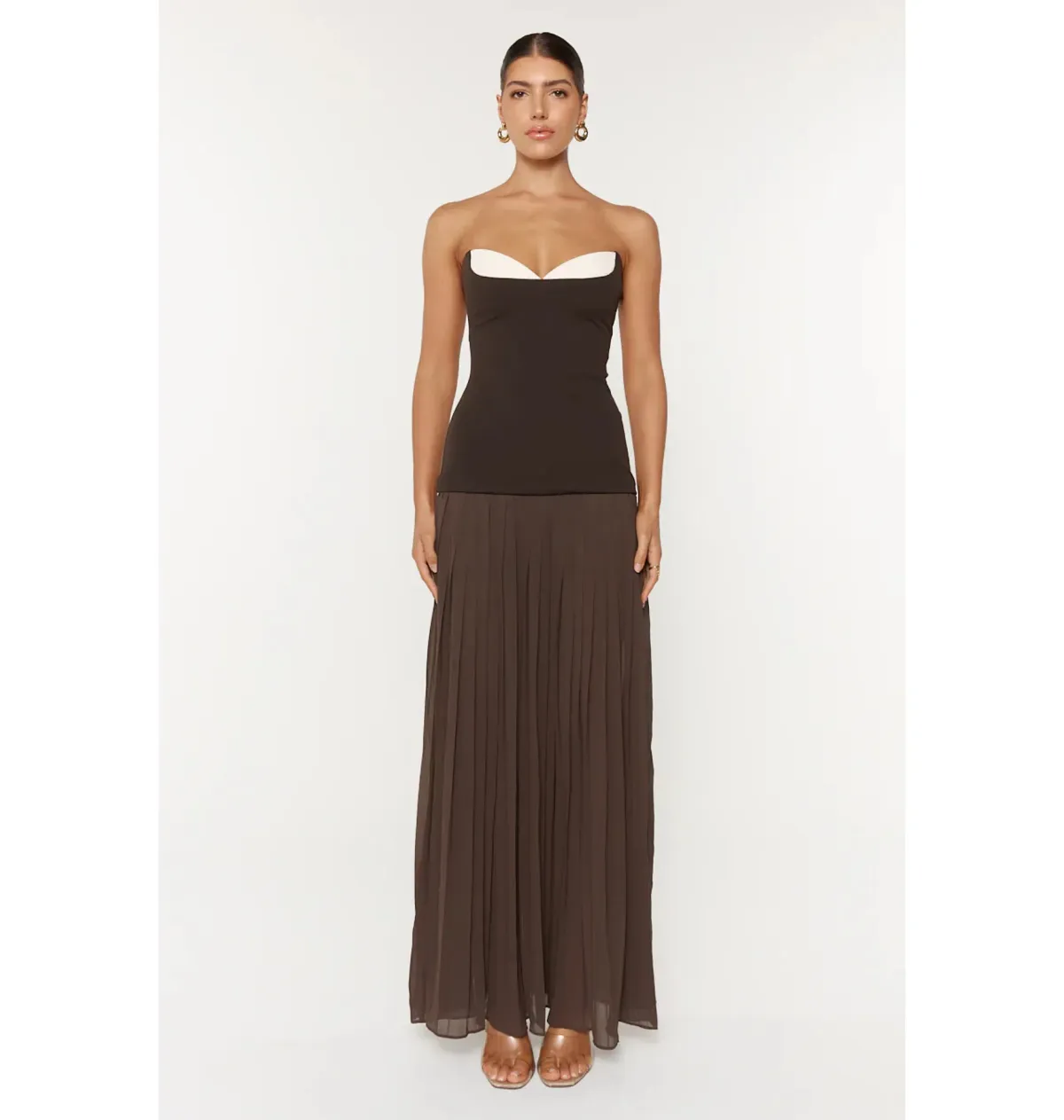 She is OLLA Nicolette Dress in Espresso Size L/AU12 - Image 1