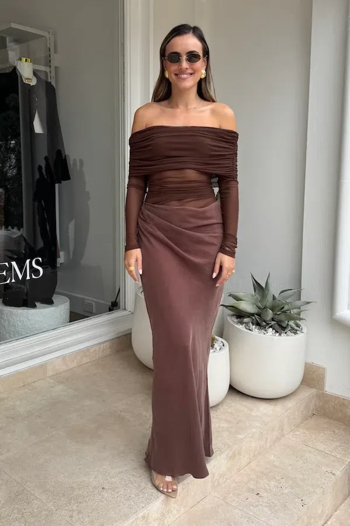 Benni Yasmin Off Shoulder Maxi Chocolate Size AU 4 - Image 1