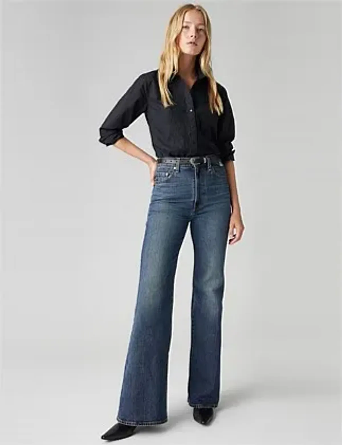 Levi's Ribcage Bells Jeans Size 14/XL - Image 1