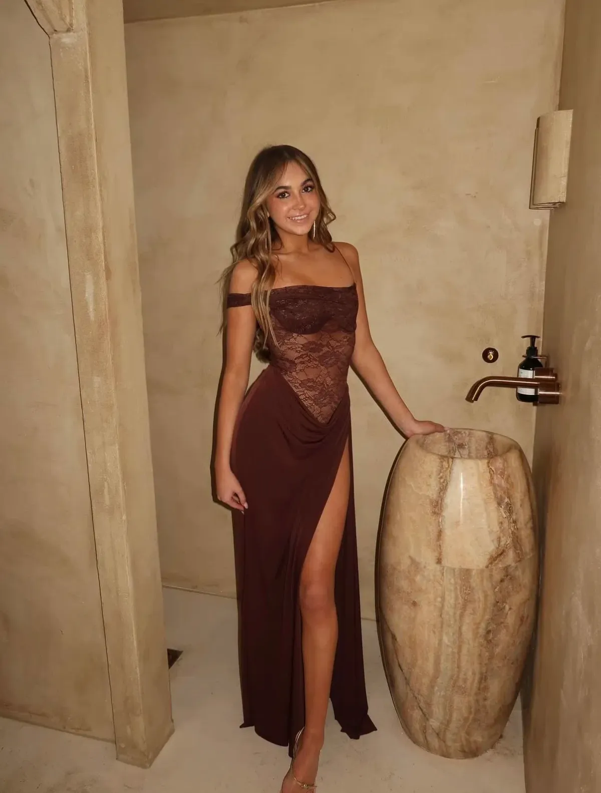Natalie Rolt Sloane Maxi Dress in Espresso Size 0 / AU 6 - Image 2