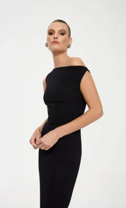 Effie Kats Inaya Gown Black Size 6 for rent on The Volte - image 2