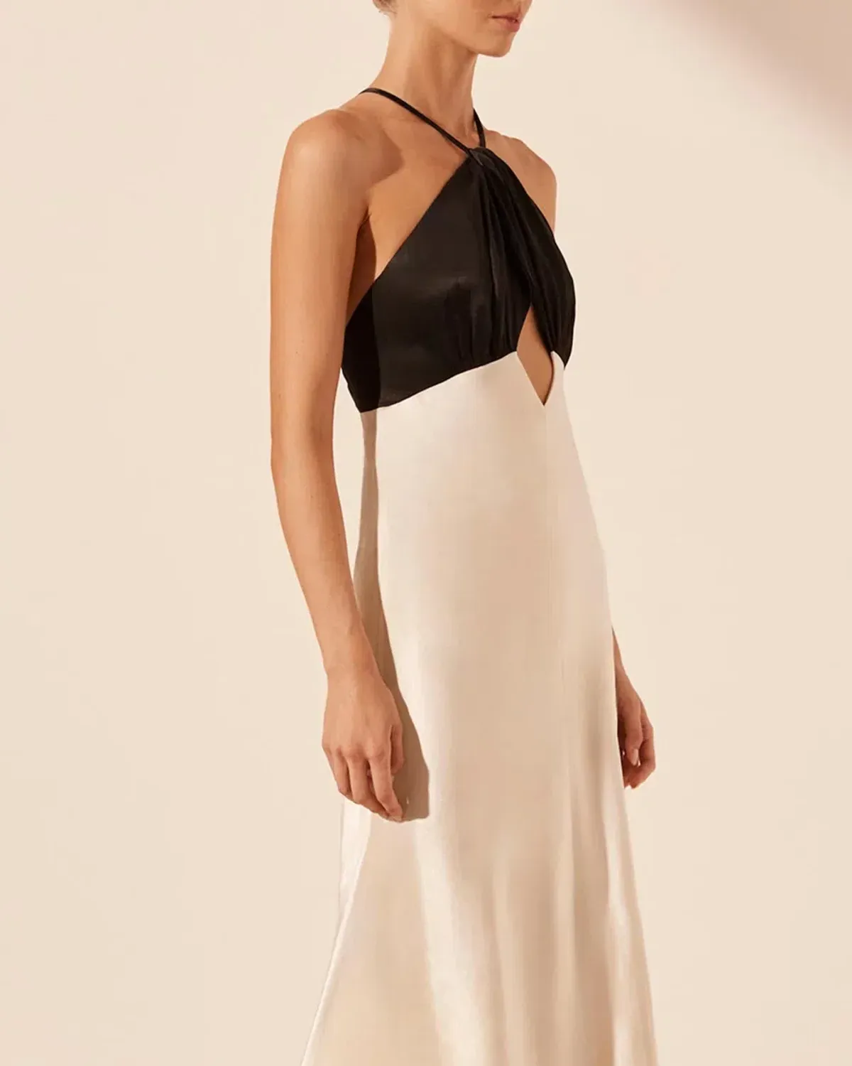 Shona Joy Black and White Lino Cross Back Halter Maxi Dress Size AU 10 - Image 4