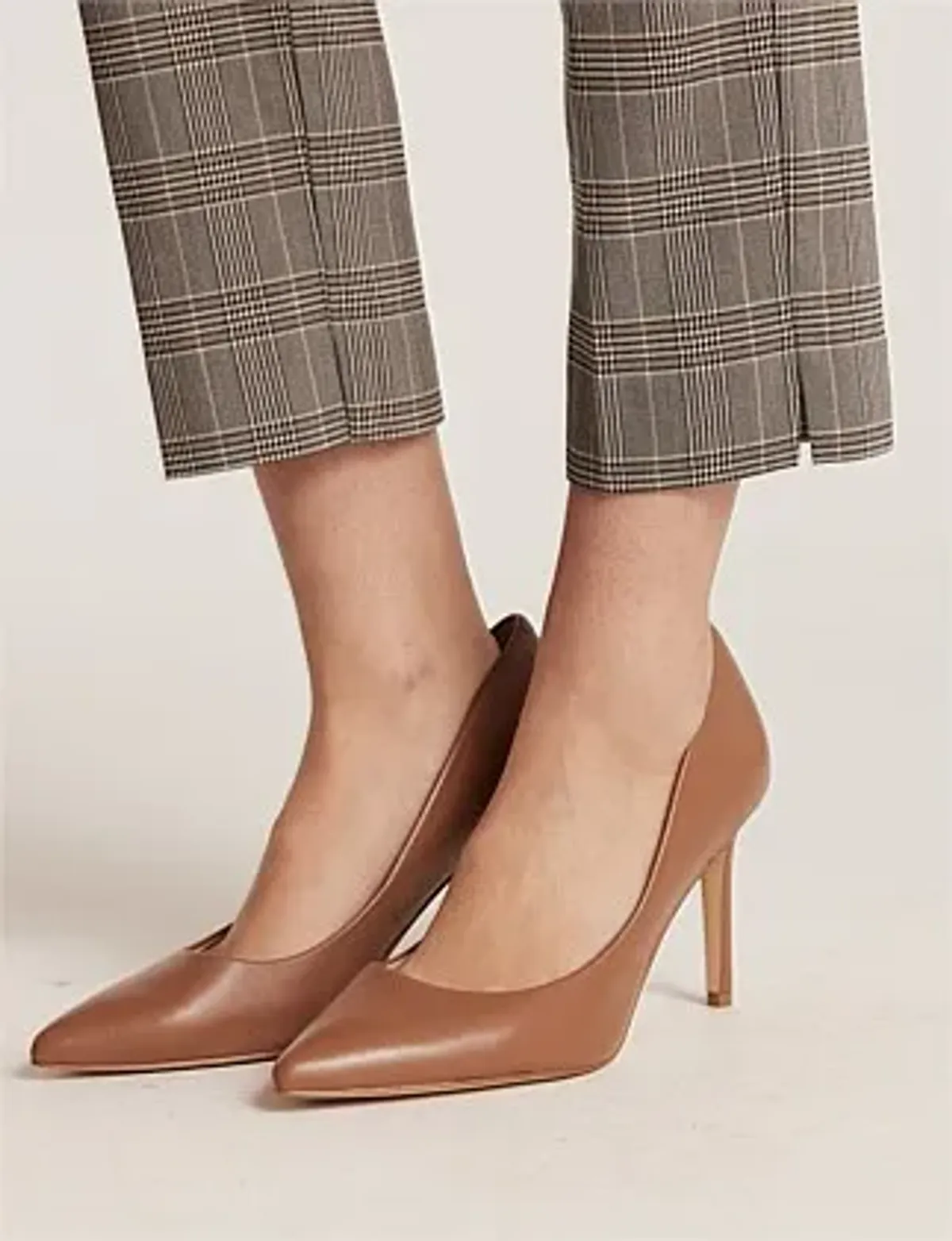 Perri Cutten Roman Pants Tan One Size - Image 5