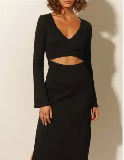 Kivari Marta Midi Dress Black Size AU 12 for rent on The Volte - image 2
