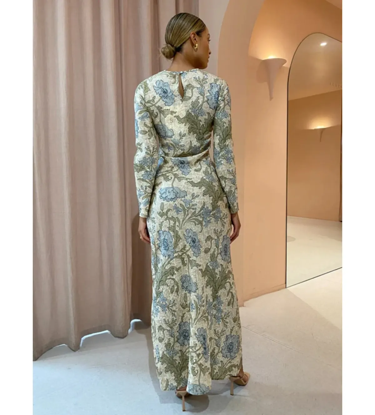 Sir the Label Maev Gown Maxi in Florence Print Size 1 / AU 8 - Image 2