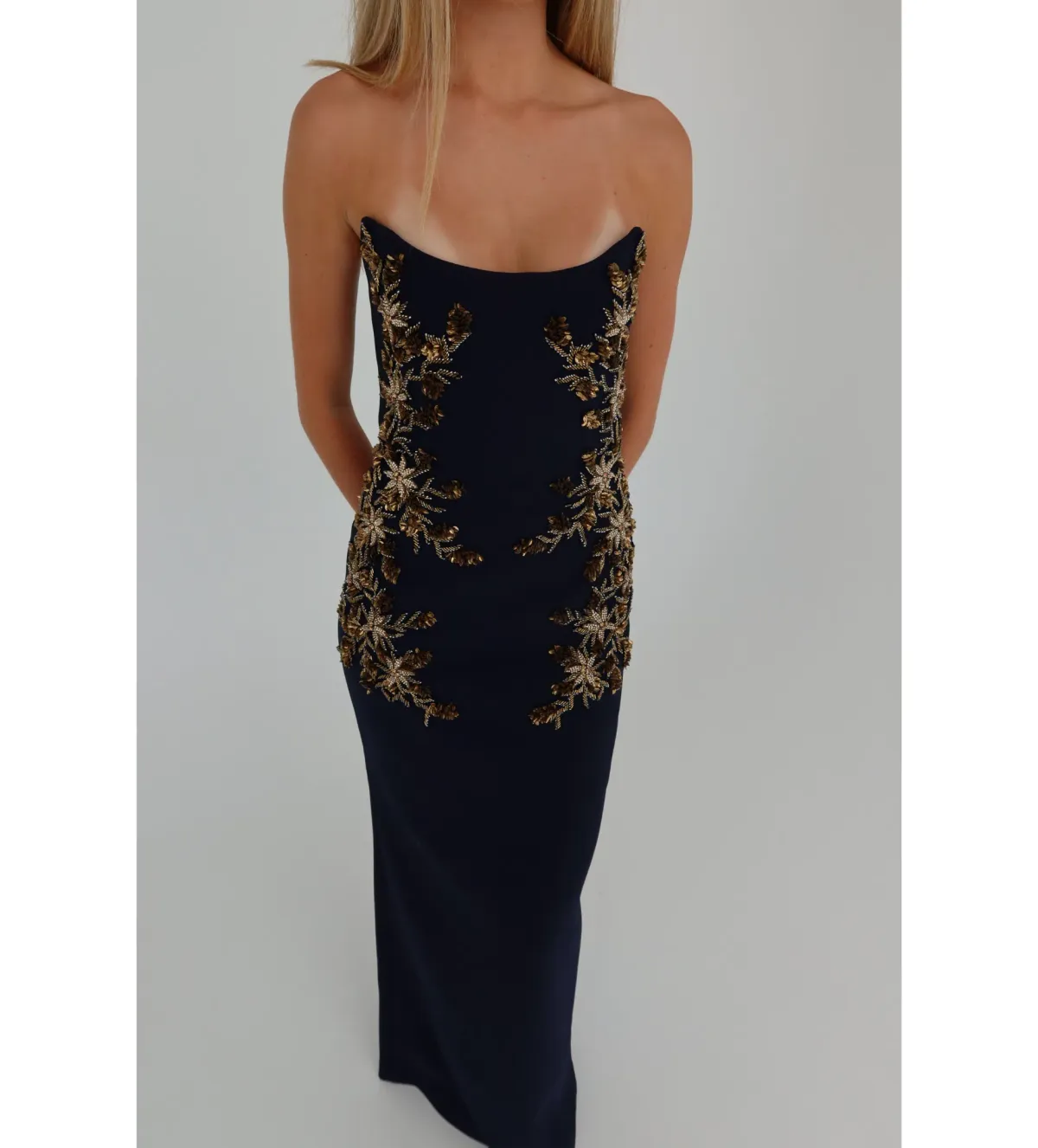 Rebecca Vallance Orla Gown Navy Size AU 6 - Image 3