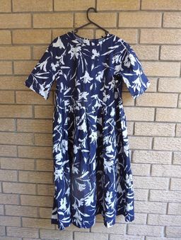 New Max Mara dress model Zeo. size 6 for rent on The Volte - image 4