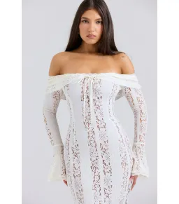 House of CB Belle Lace Off Shoulder Maxi Dress Vintage Cream Floral Size Size +L / AU 14-16 for rent on The Volte - image 2