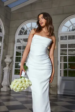 Bianca & Bridgett Evelyn Dress White Size 16  for rent on The Volte - image 3