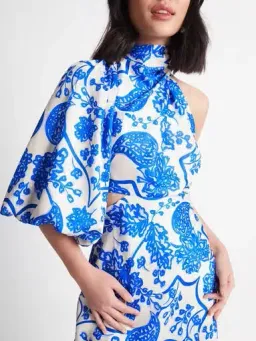 Sheike Cote Dazure Olivia Maxi Dress in Floral Print Size AU10 for rent on The Volte - image 2