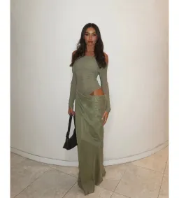 Benni Yasmin Off-Shoulder Maxi Dress Pistachio Size 10 for rent on The Volte - image 1