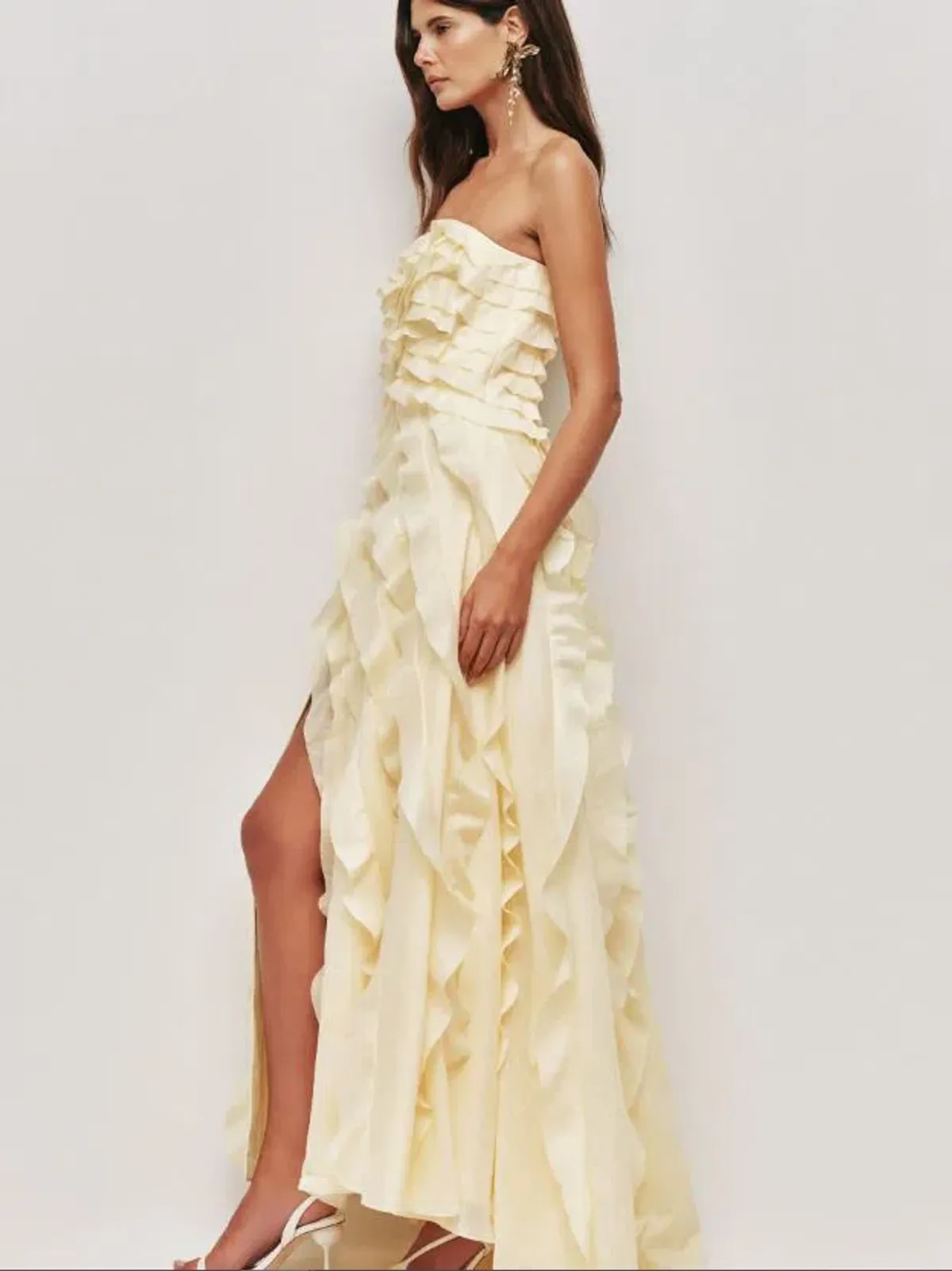 Aje Allaire Gown in Butter Yellow Size 8 - Image 2