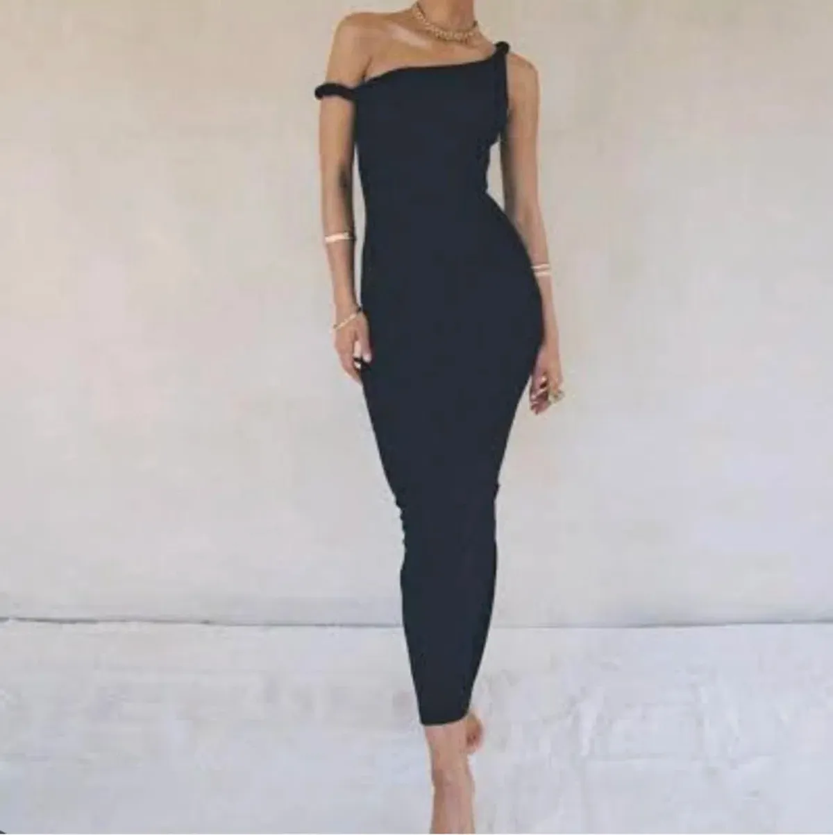 Johansen Long Poppy Dress - Image 1
