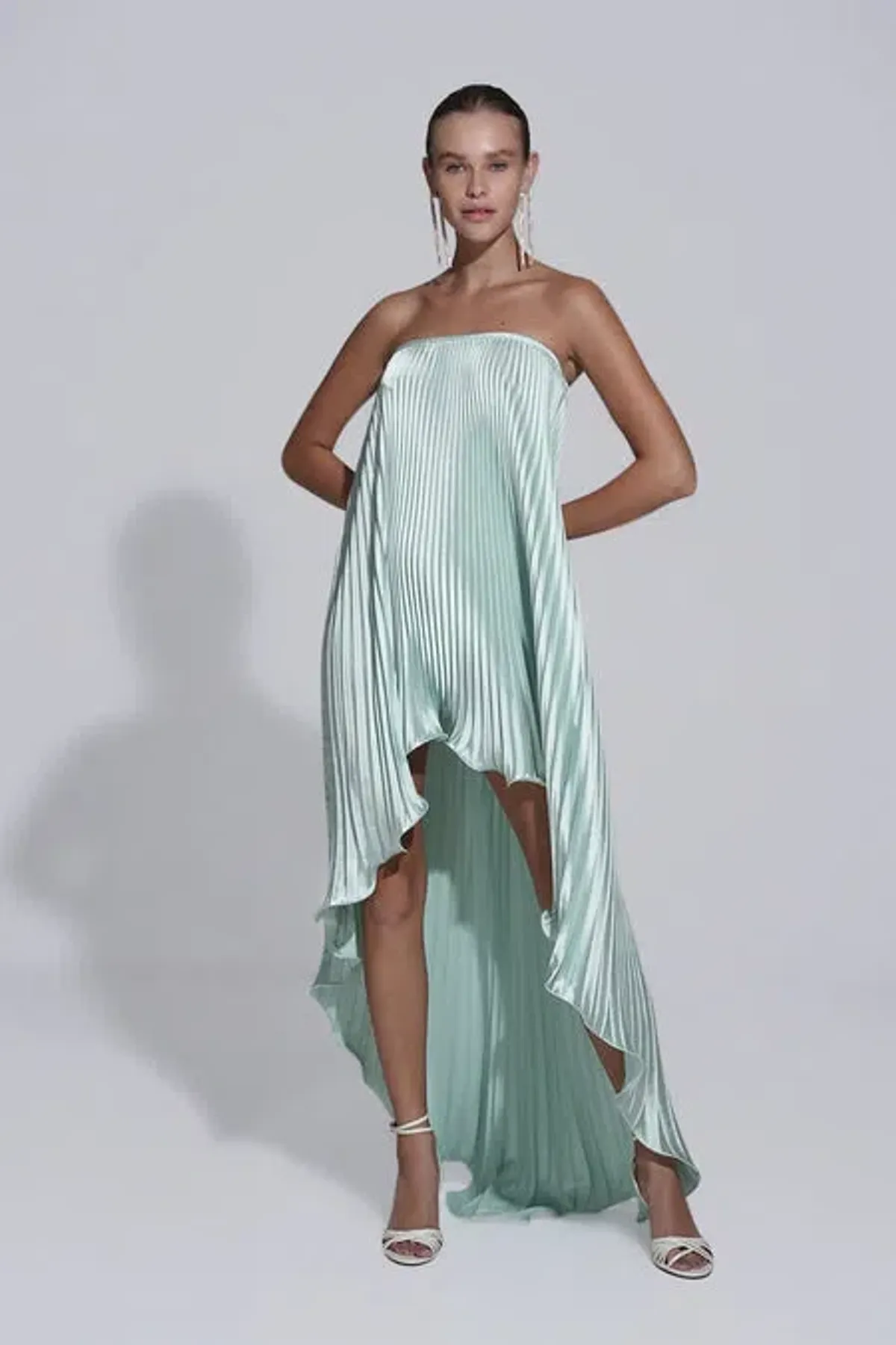 Feminite Dress  - Image 2