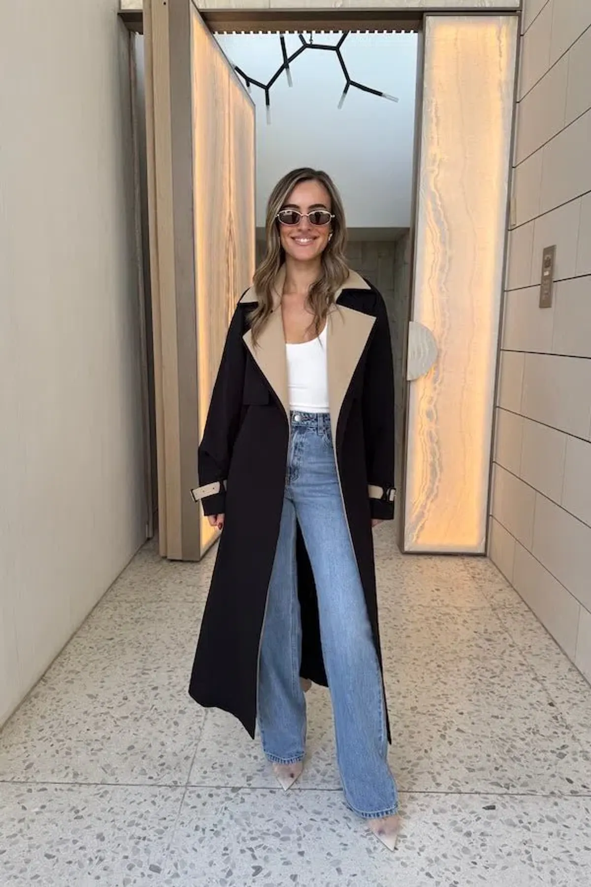 Contrast Trench Coat Black/Beige | Sneaky Link size xs - Image 1