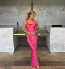 Natalie Rolt Monika Gown Pink size 10 for rent on The Volte - image 4