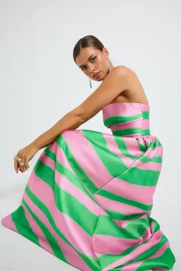 Pasduchas Gigi Strapless Midi Dress in Watermelon Green/Pink Stripe Print Size 12 for rent on The Volte - image 4
