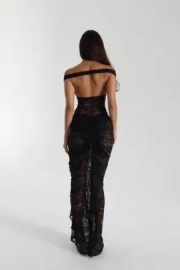 Natalie Rolt Aubrey in black size 0/ AU 6 for rent on The Volte - image 2