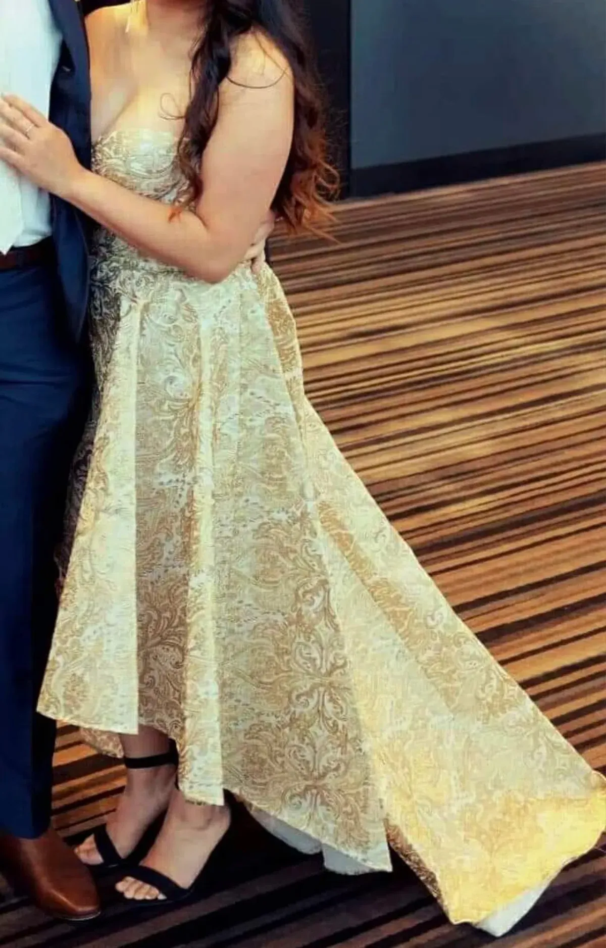 Elle Zeitoune Gold Embroidered Gianna Dress Size 12 - Image 6