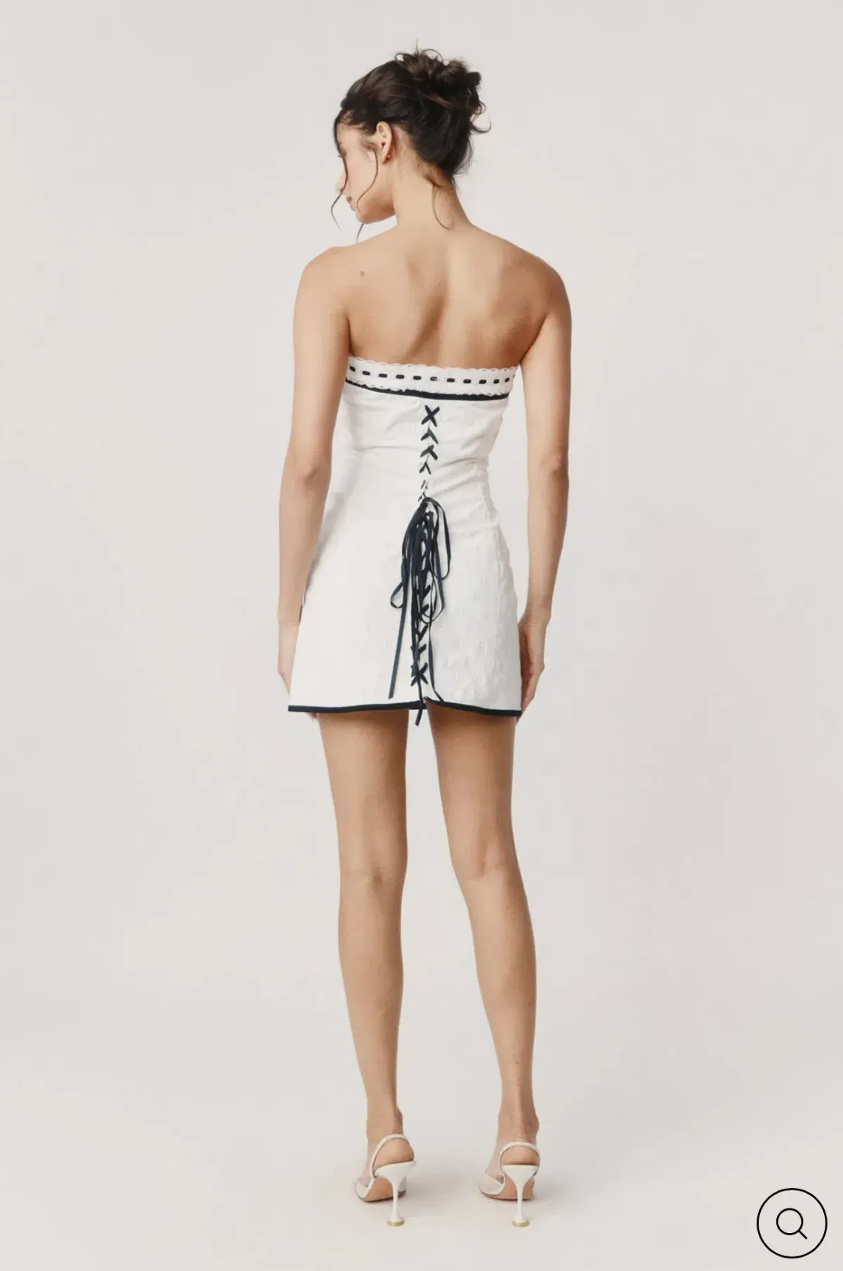 With Jean SABRIN DRESS | WHITE EMBROIDERY size S - Image 3