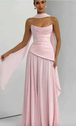 Patricia Maxi Dress - Blush SIZE S for rent on The Volte - image 4