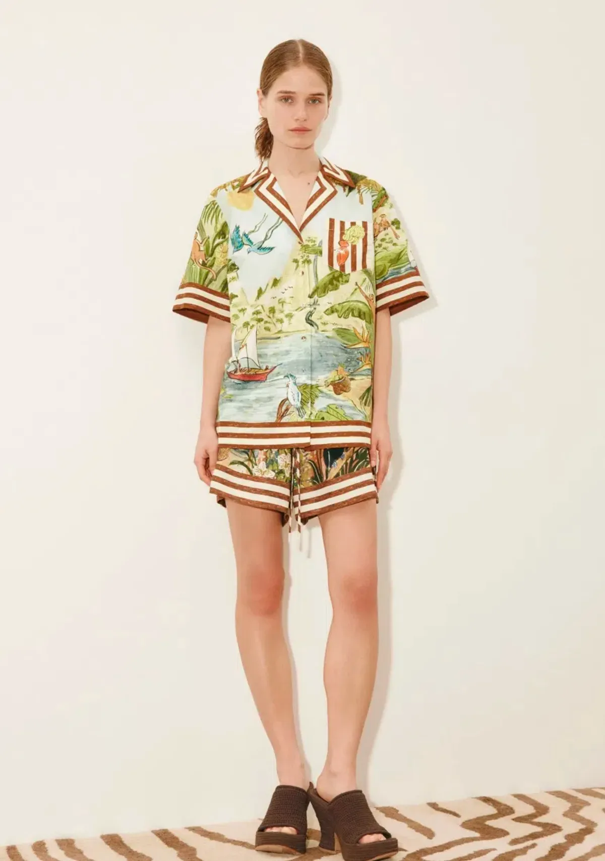 Alémais Toucan Tango Shirt and Short Set Size 16AU - Image 1