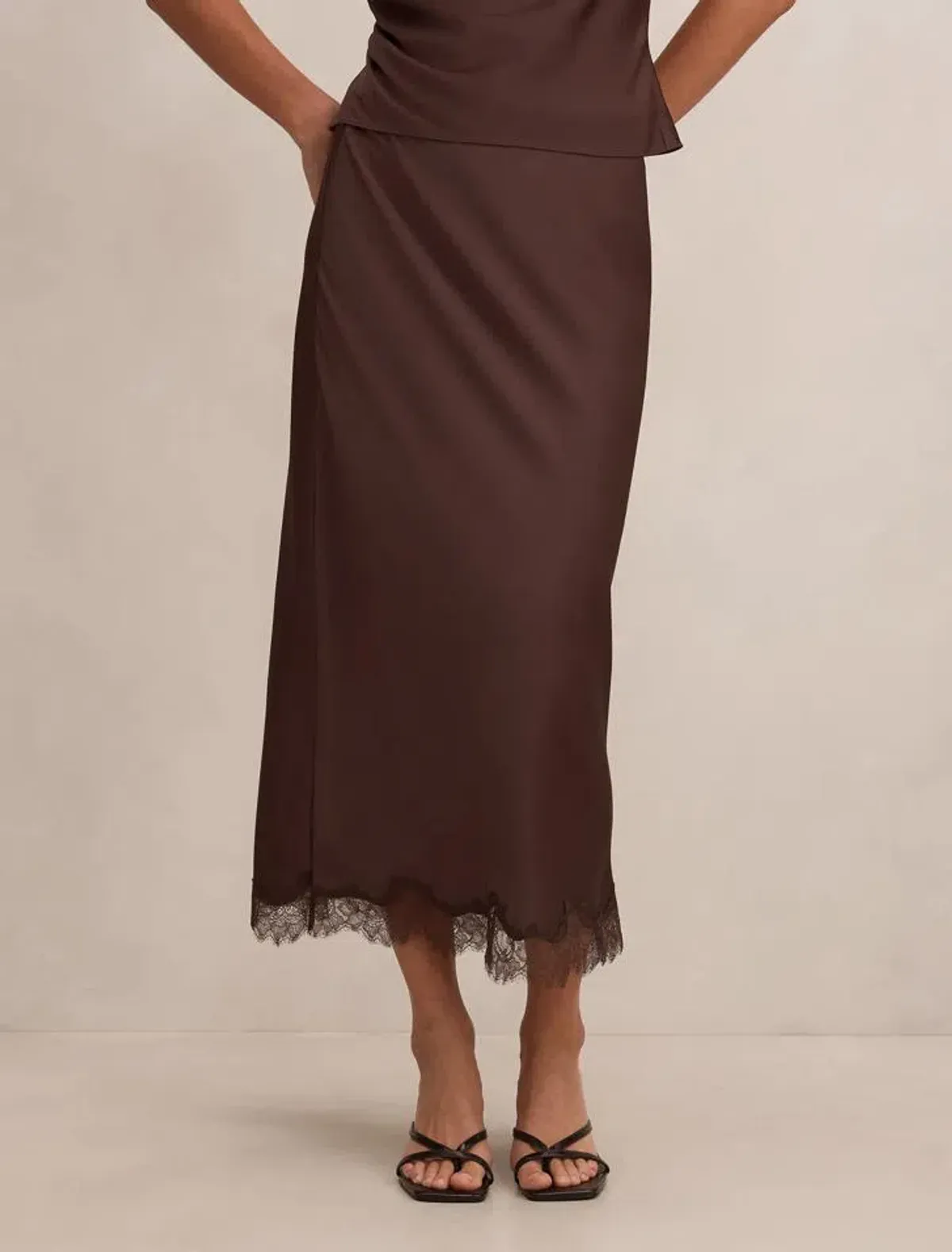 Forever New Enola Lace Maxi Skirt size 14 - Image 1