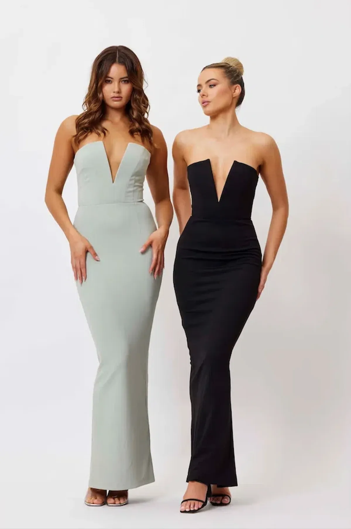 Black Bianca and Bridgett Avery V Neck gown size 4 - Image 3