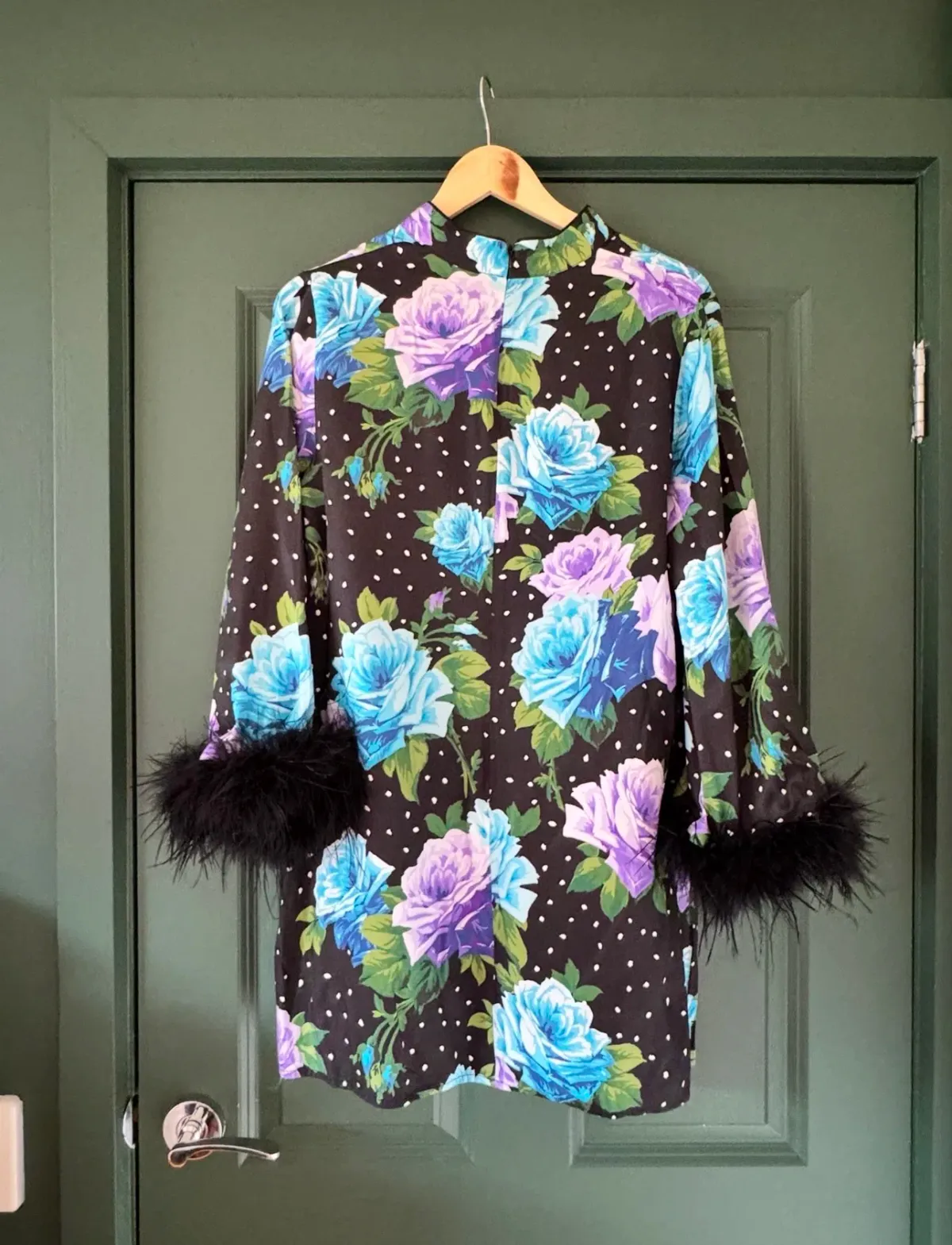 Kitri Carlotta Blue Painted Rose Mini Dress. Size 12 - Image 3