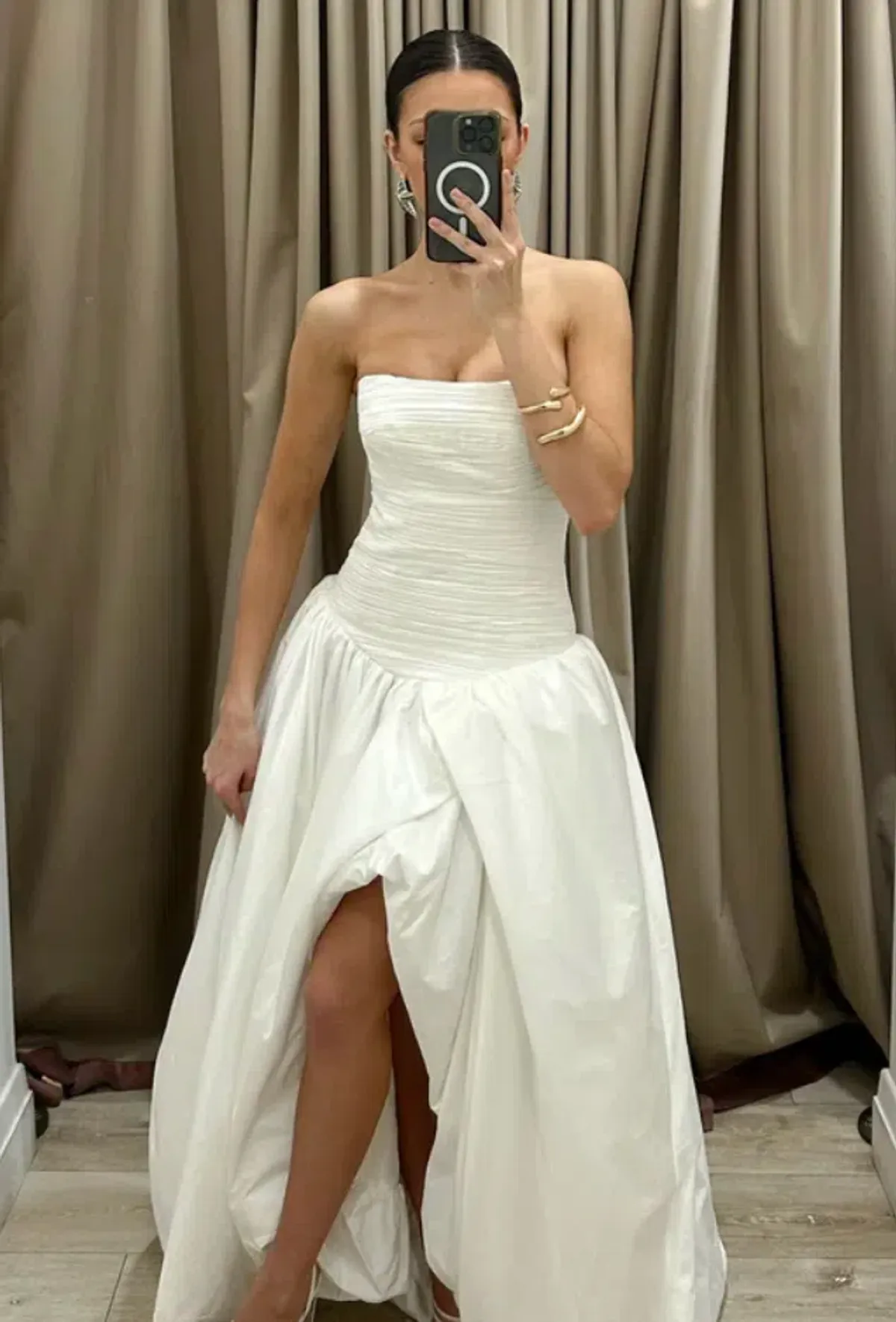 Aje Bubble Hem in White - Image 1