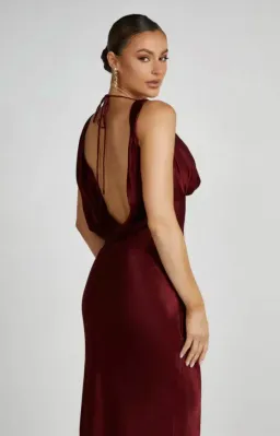 Angelique Dress (wine) - Meshki for rent on The Volte - image 2