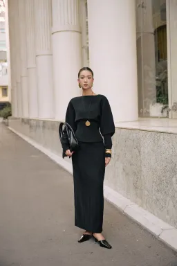 TONGÉRA Ashton Black Pencil Skirt Size 12 for rent on The Volte - image 6