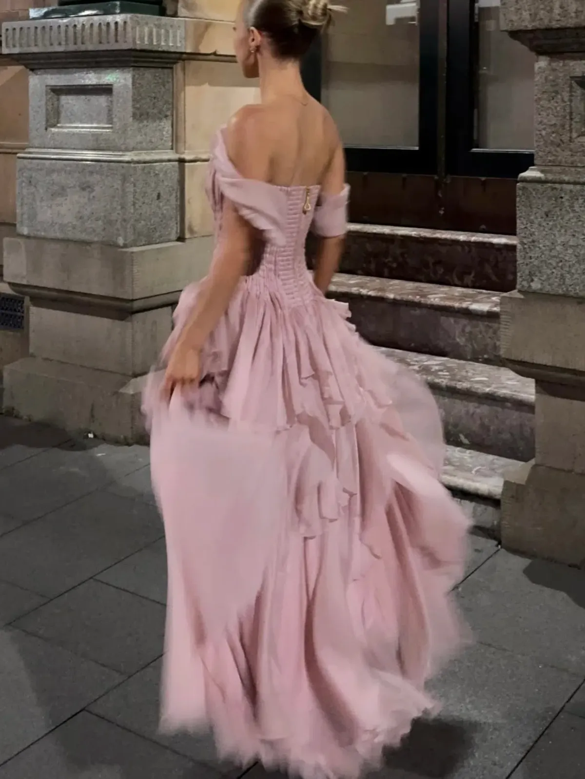 NISHA GOWN | FAWN PINK - SIZE 10 - Image 5