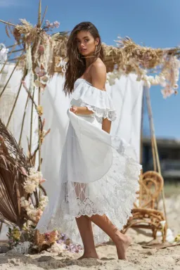Coven and Co - FOLKLORE GOWN Size S fits 8 - 14 for rent on The Volte - image 3