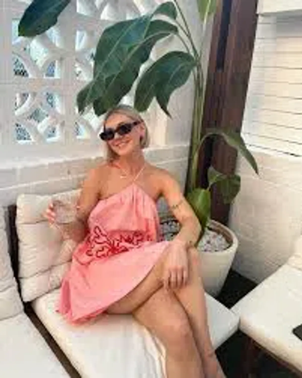 Mon Renn Mystique Mini Dress in Strawberry Swirl Size 6 - Image 3