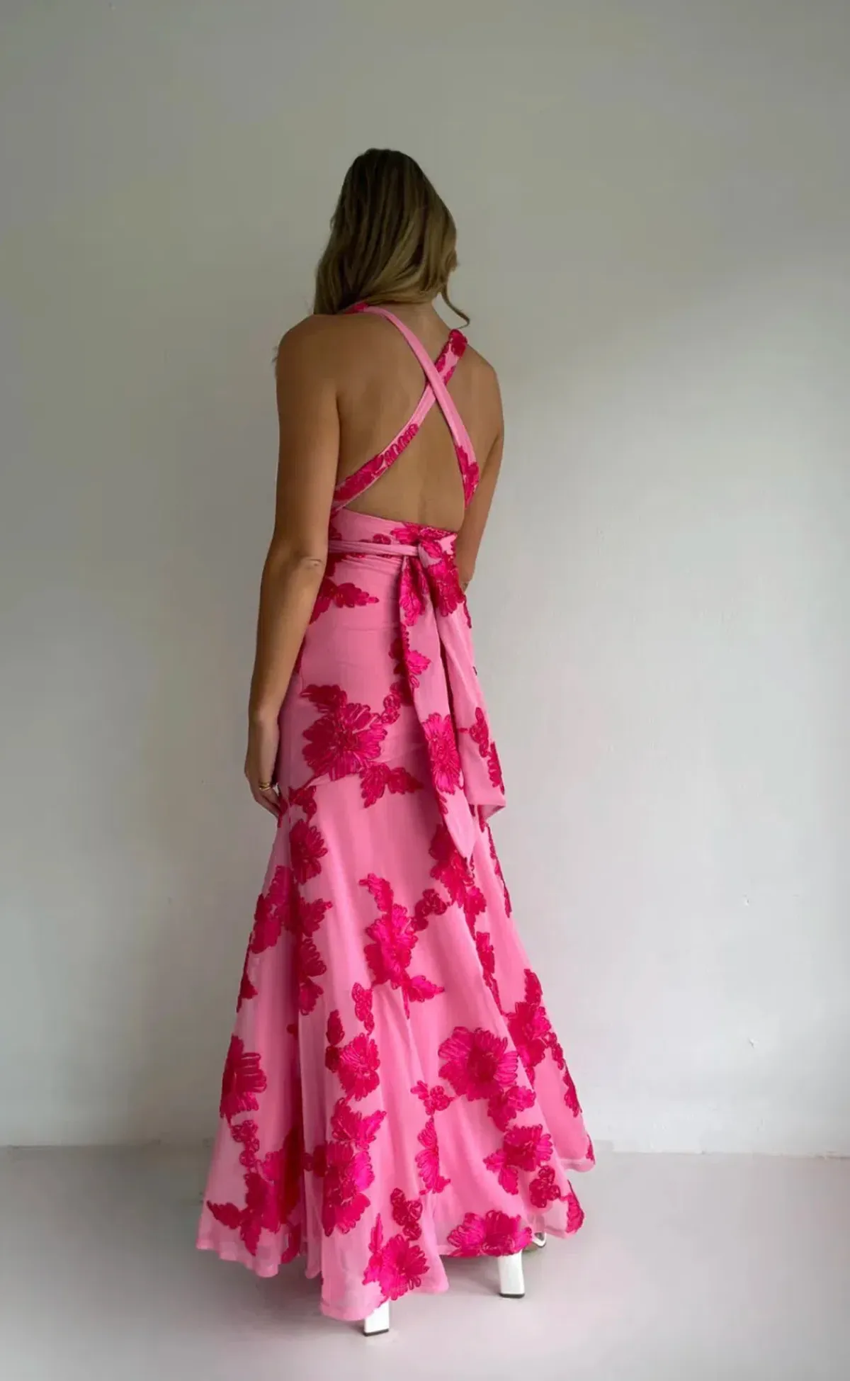 NEW ROMANTICS – BECCA MAXI DRESS – ROSA FLEUR- SIZE 10 - Image 11