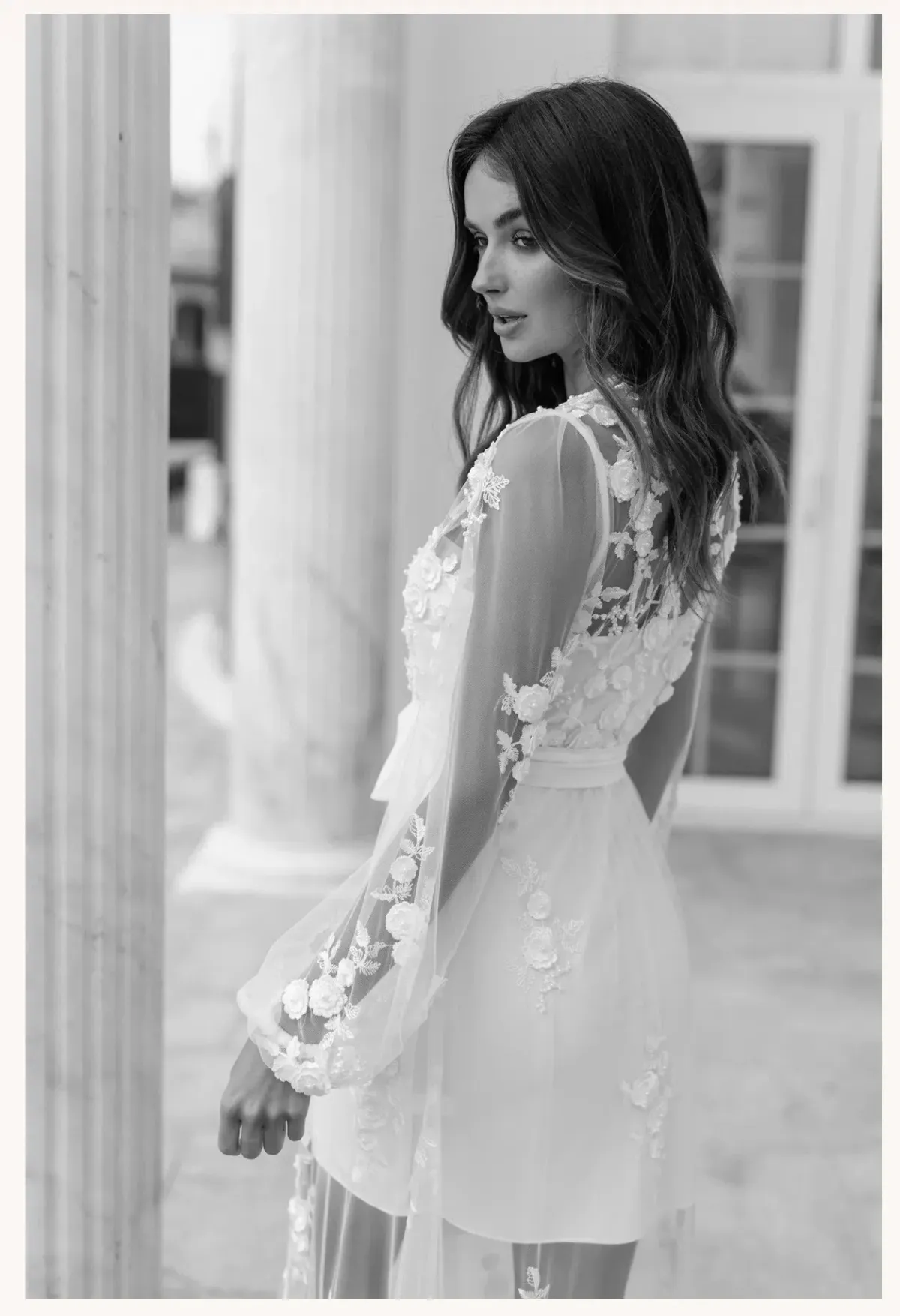 Le Rose Steffanie Beaded Floral Lace Maxi Bridal Robe -includes Slip Size S - Image 4