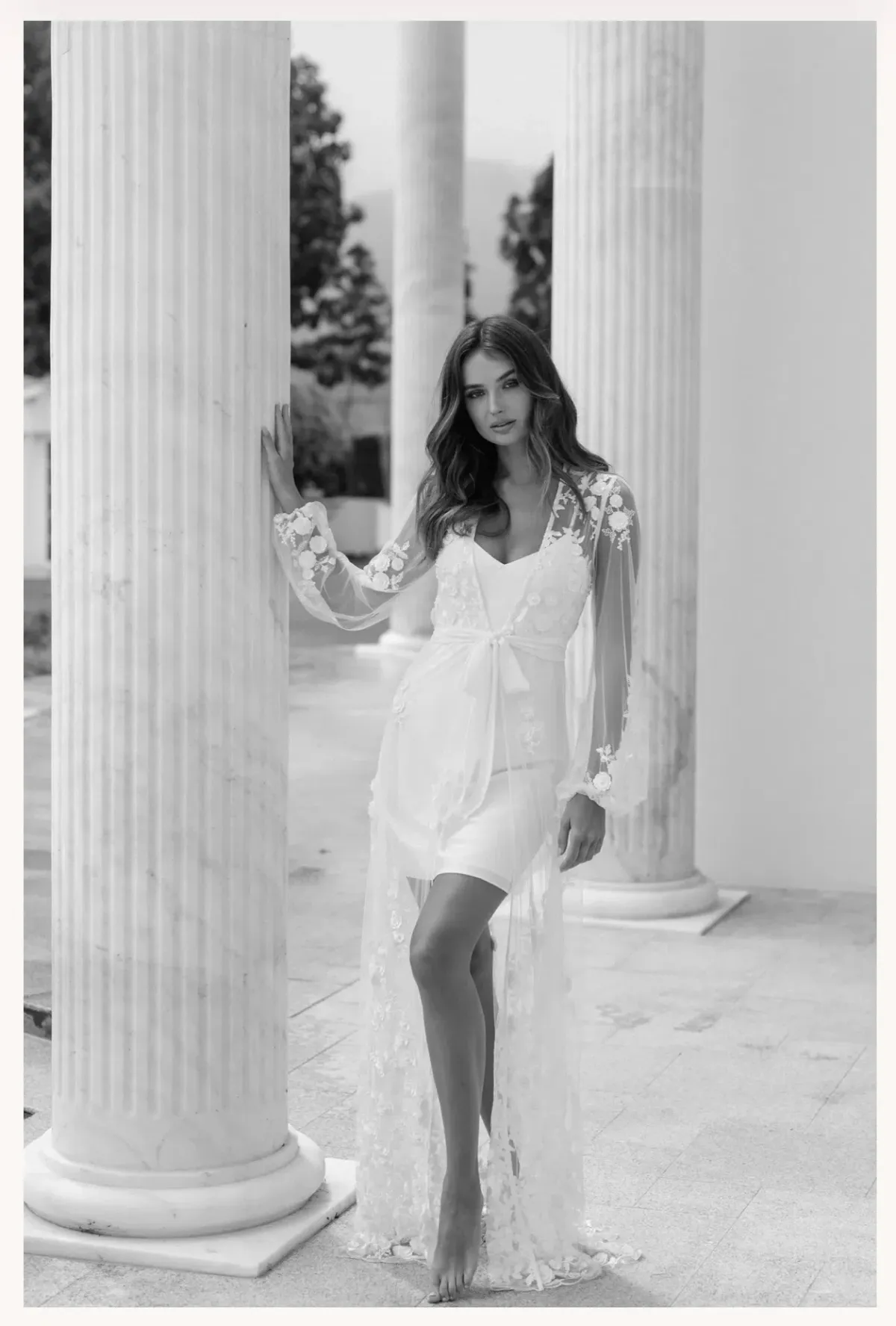 Le Rose Steffanie Beaded Floral Lace Maxi Bridal Robe -includes Slip Size S - Image 2