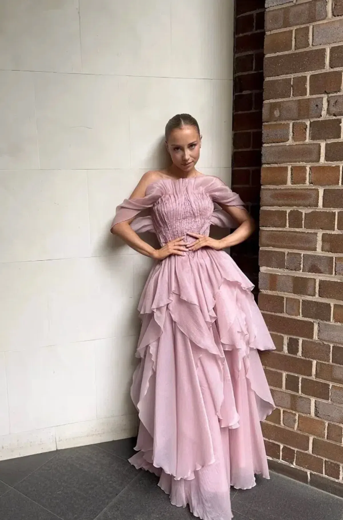 NISHA GOWN | FAWN PINK - SIZE 6 - Image 1