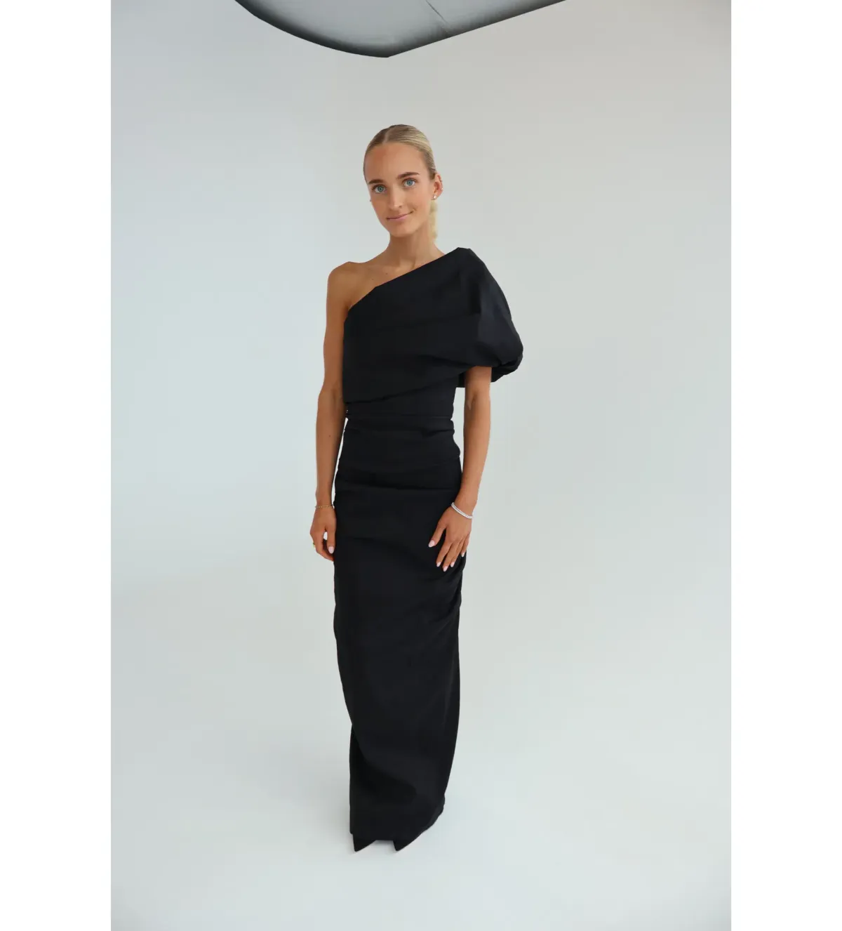 Rachel Gilbert Kat Gown in Black Size 1 / AU8 - Image 1